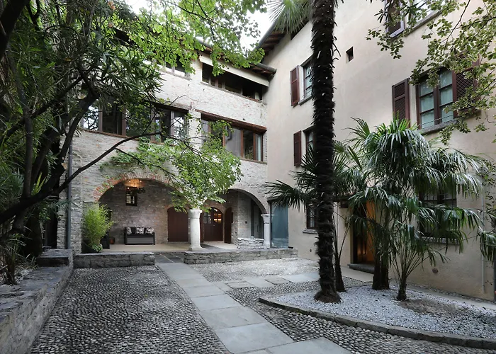 Albergo centrale: Suites&Atelier Lake Como
